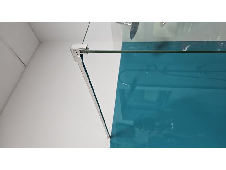 Porte et paroi de douche 