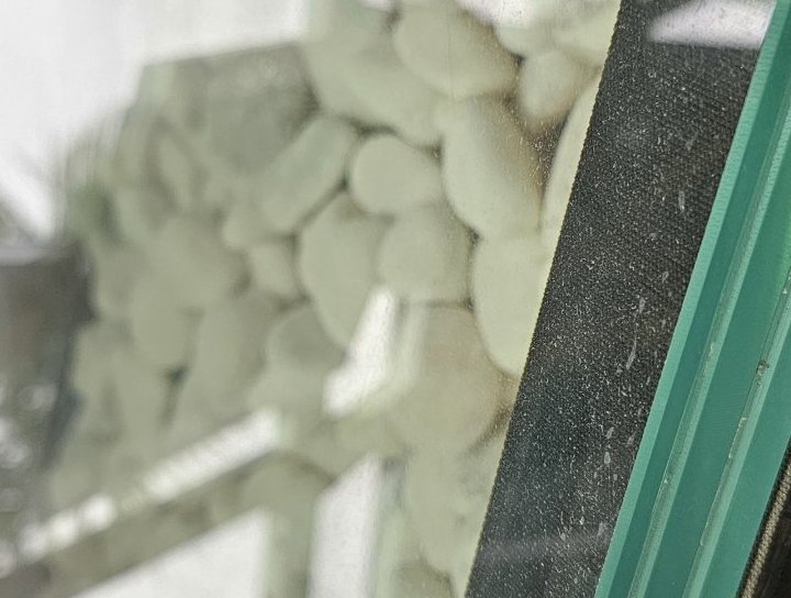 Zoom dalle de plancher