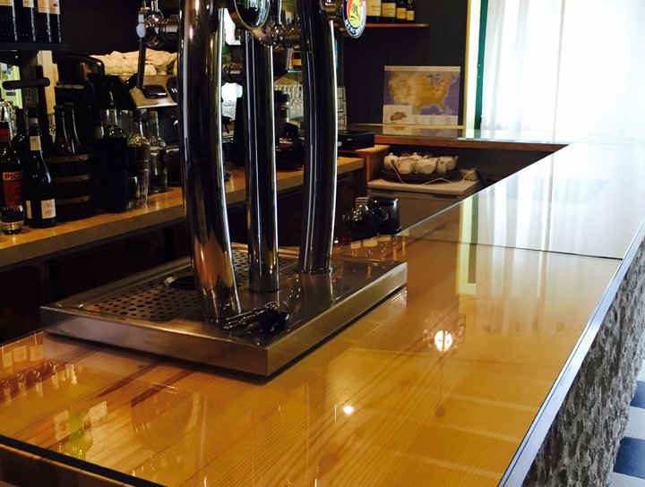 Dessus de bar